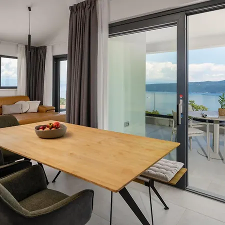 Casa An Sea-view Retreat With Panoramic Pool Zagorje