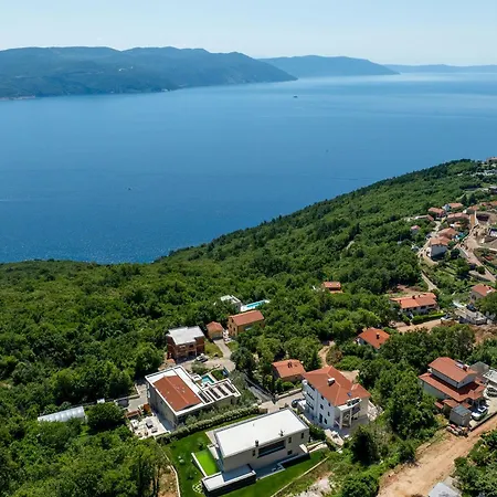 Dom wakacyjny Casa An Sea-view Retreat With Panoramic Pool Zagorje
